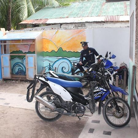 Footprints Homestay (Adults Only) General Luna  Extérieur photo
