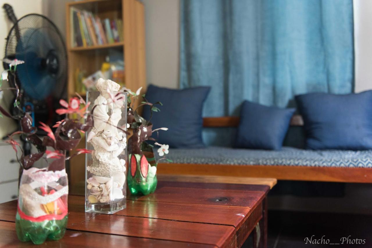 Footprints Homestay (Adults Only) General Luna  Extérieur photo