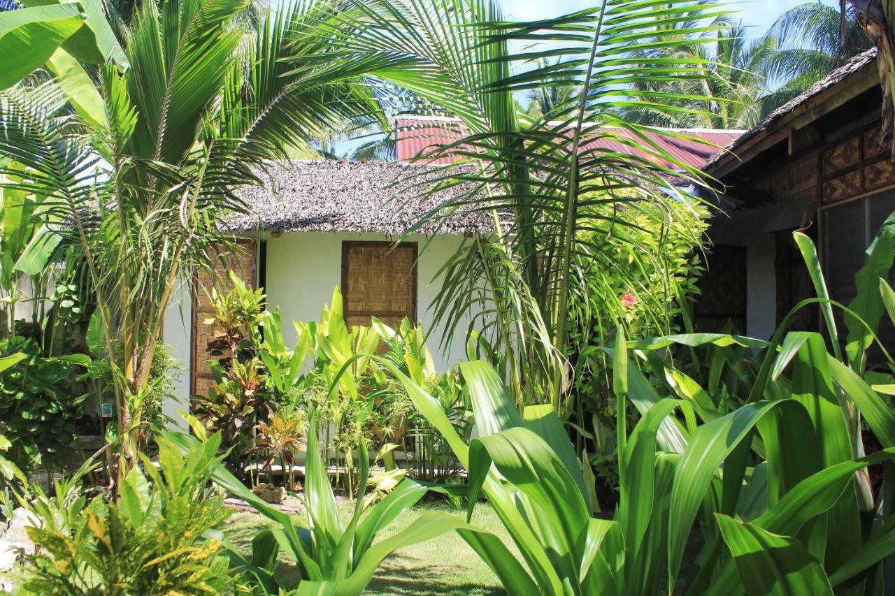 Footprints Homestay (Adults Only) General Luna  Extérieur photo