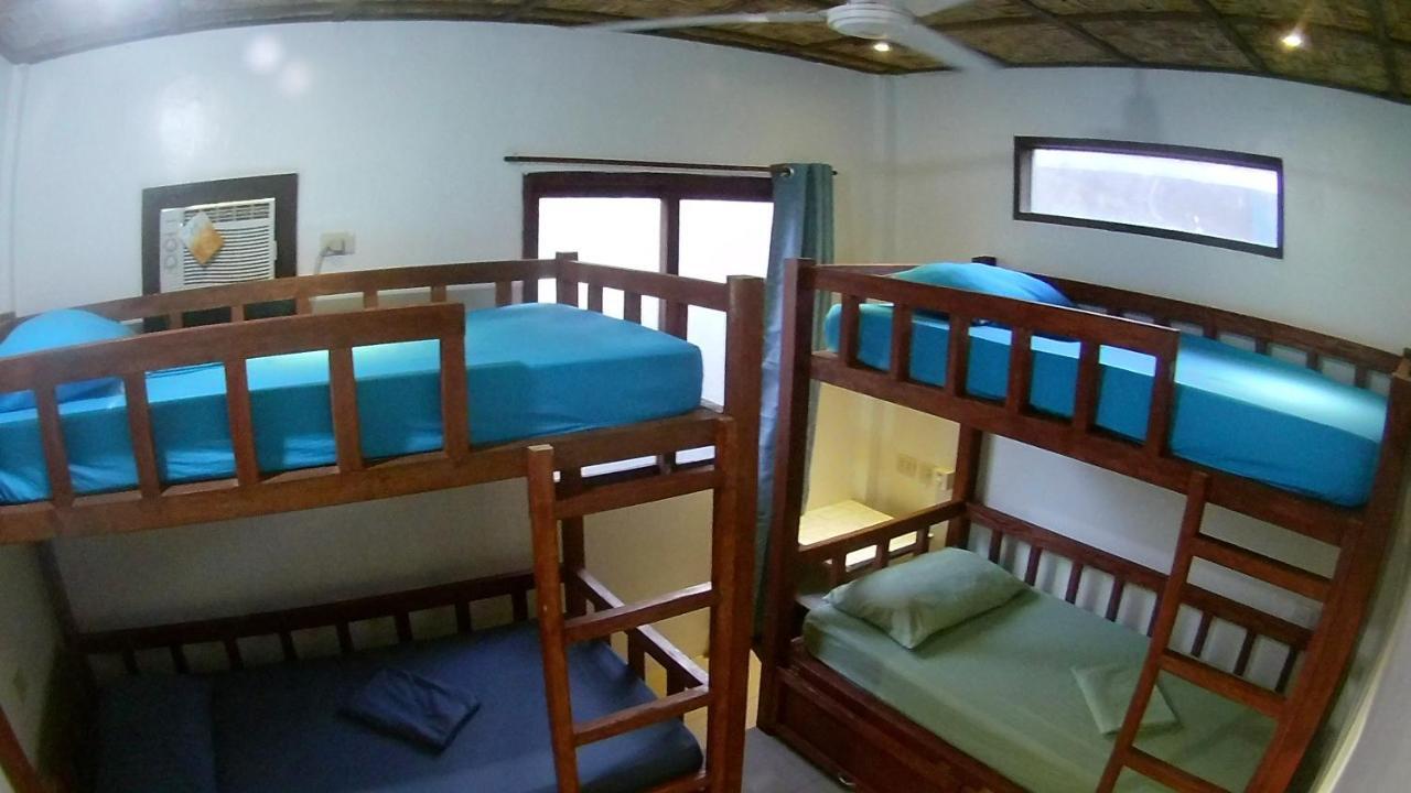 Footprints Homestay (Adults Only) General Luna  Extérieur photo